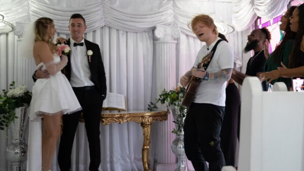 Ed Sheeran Surprises Las Vegas Newlyweds with Enchanting Performance